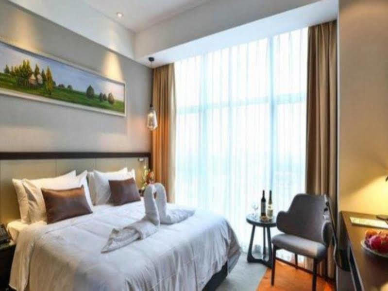 Ramada Encore Guanghan Exteriér fotografie