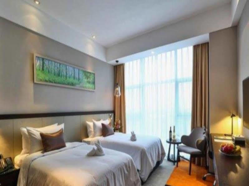 Ramada Encore Guanghan Exteriér fotografie